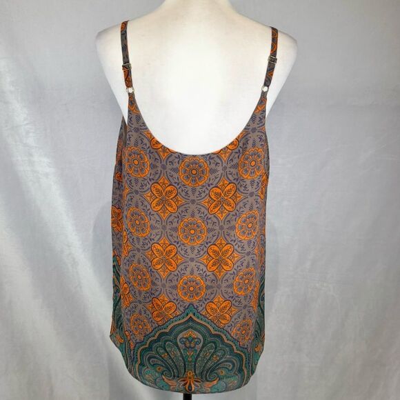 Cabi arabesque modern cami top size medium - Picture 5 of 8